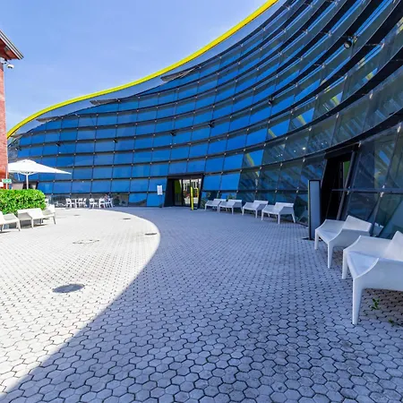 Appartement Enzo Ferrari Museum -wifi, Train Station And Parking *