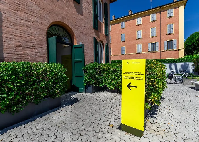 Apartman Enzo Ferrari Museum -wifi, Train Station And Parking *