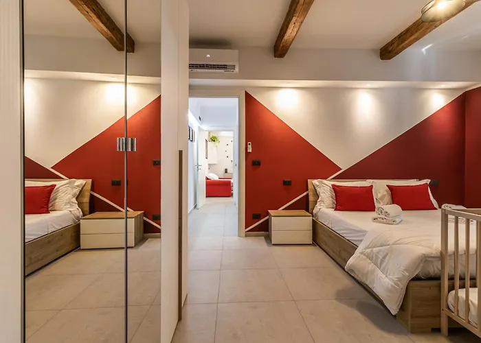 Enzo Ferrari Museum -wifi, Train Station And Parking *