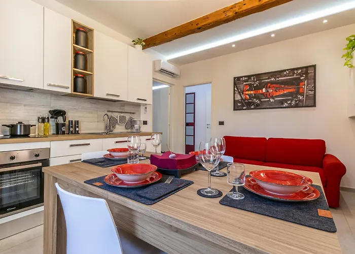 Apartman Enzo Ferrari Museum -wifi, Train Station And Parking Modena